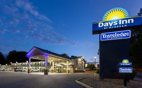 Days Inn By Wyndham Charles Town